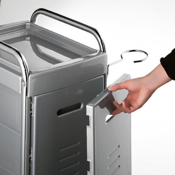 Βοηθός Κομμωτηρίου Master Clock